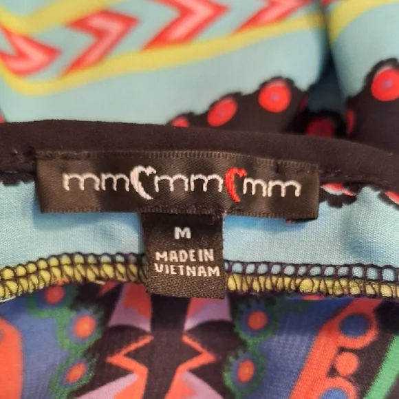 Blue and Black Geometric Romper. Size MEDIUM NWOT - Picture 11 of 12